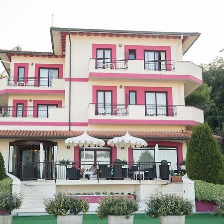 Hotel Levante Fossacesia Exterior foto