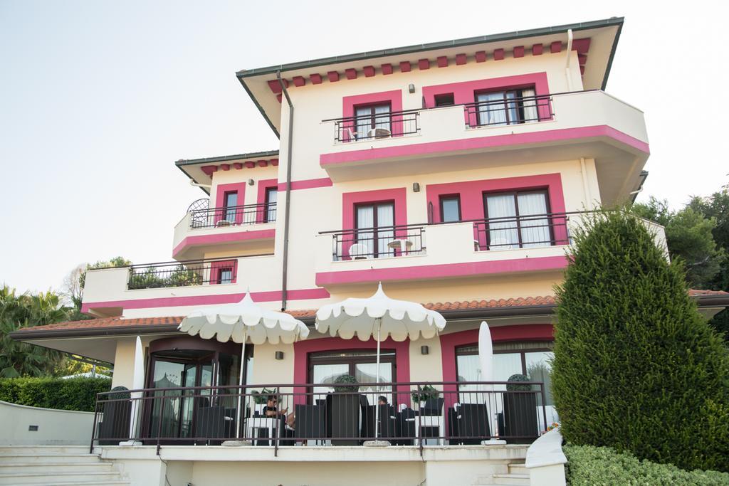 Hotel Levante Fossacesia Exterior foto